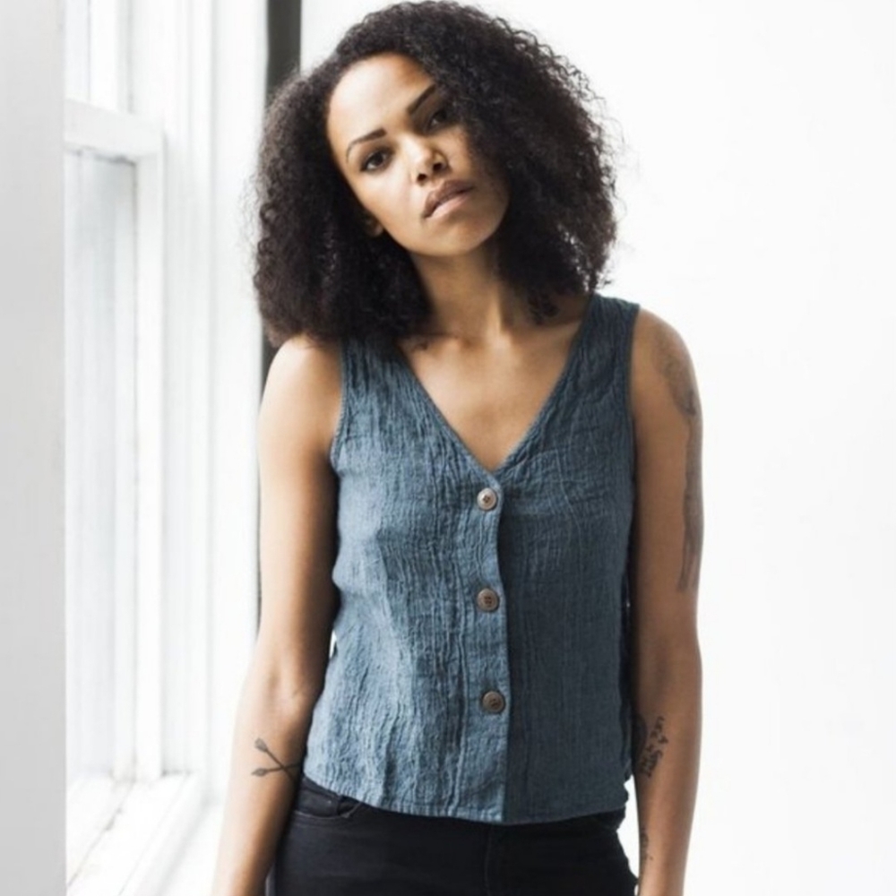 esby Lola Tank in Vintage Indigo